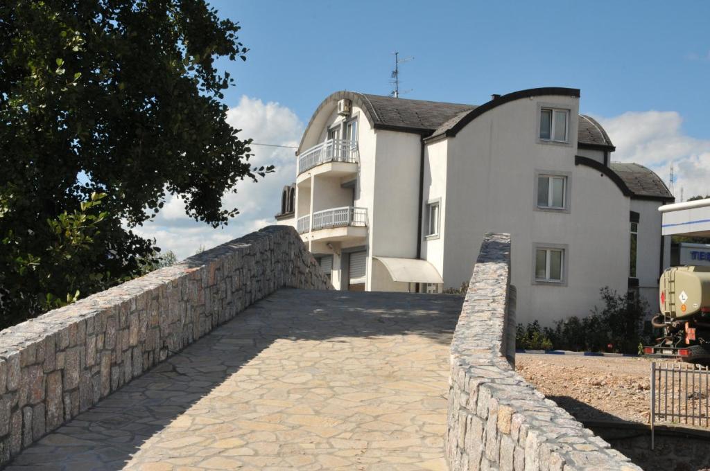 Hotel Terex Naselje Starosjedilaca Exterior photo