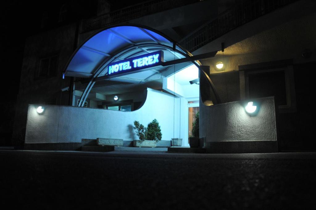 Hotel Terex Naselje Starosjedilaca Exterior photo